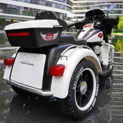 6ABM-5288-Childrens-electric-motorcycle-Battery-Operated-Bike-Harley-Davidson-metallic-colour.jpg